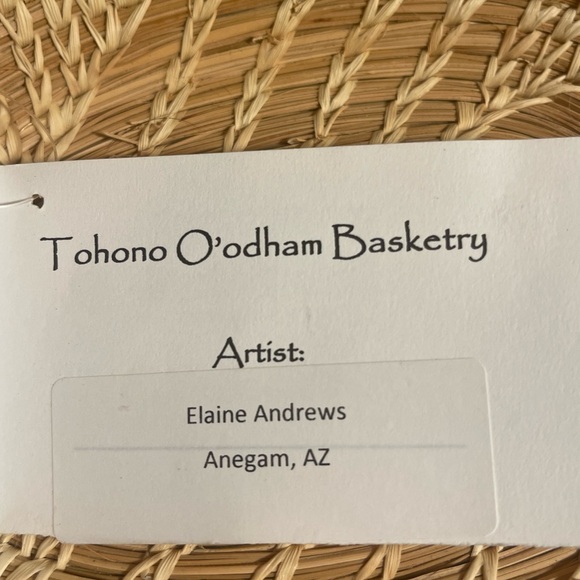 Hand woven Native American basket - Picture 5 of 6